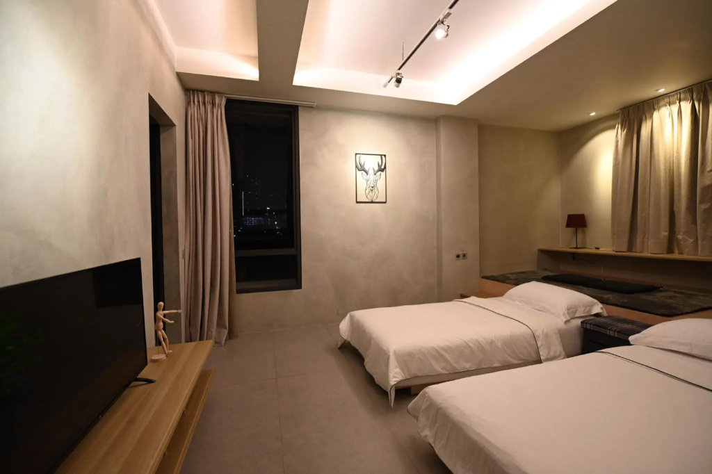 Deluxe Double room (twin beds)