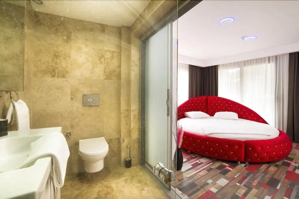 Hotel photo 2