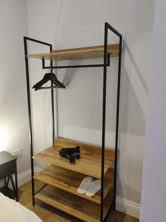 Gallery image 2