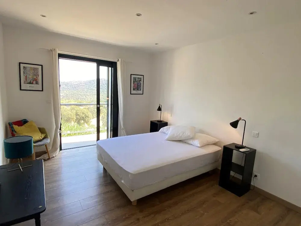 Voir la photo 1 — Beautiful Villa With Pool and sea View
