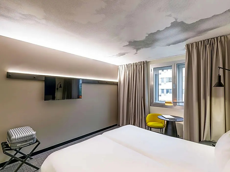 Superior Double room (full double bed)