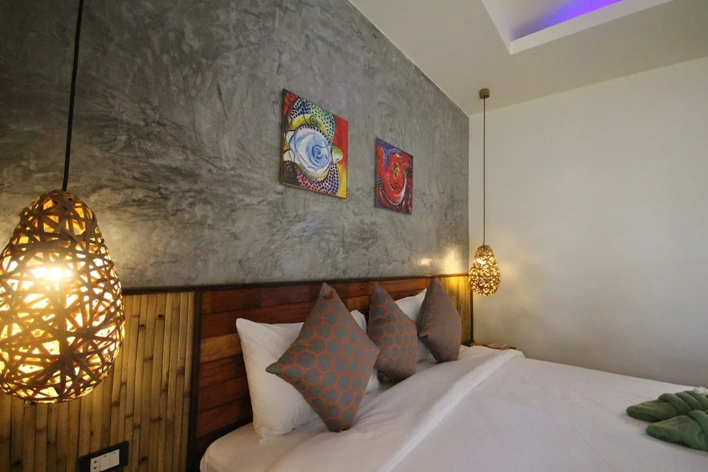 Superior Double room with balcony (full double bed)