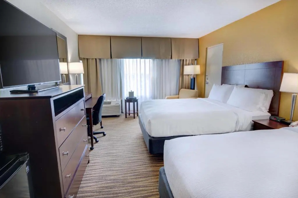 Holiday Inn St Petersburg N - Clearwater by IHG - Chambres