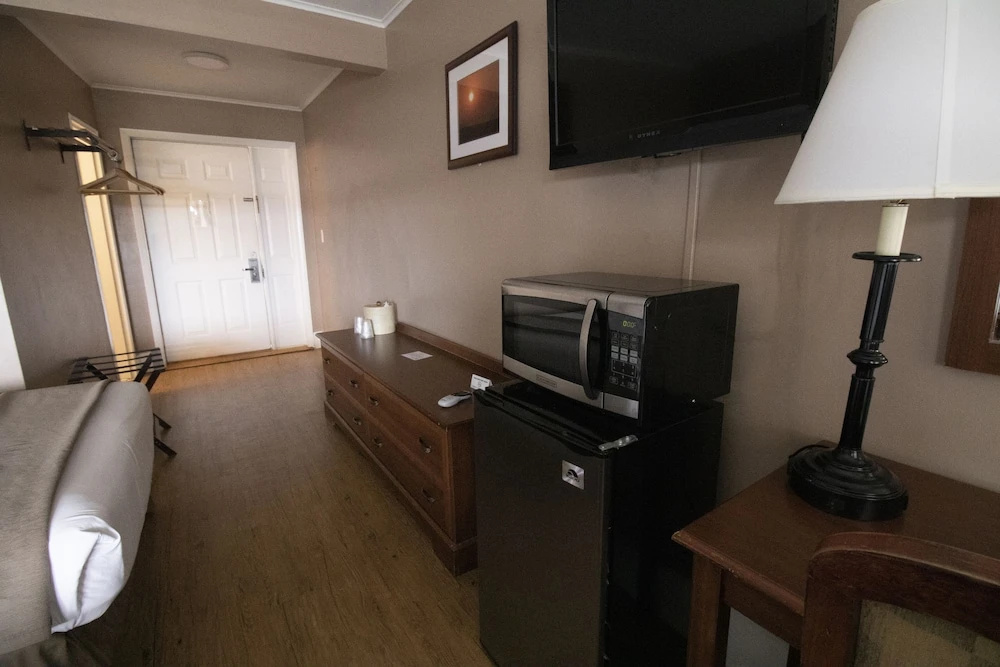Deluxe Quadruple room with balcony