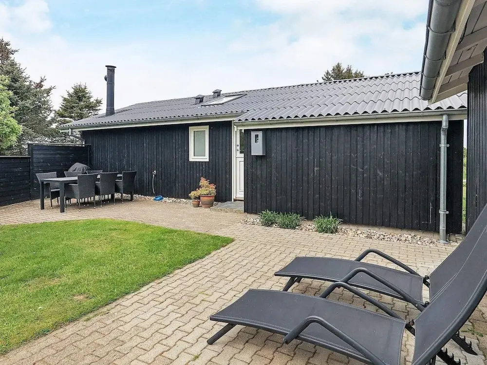 6 Person Holiday Home in Hirtshals-by Traum