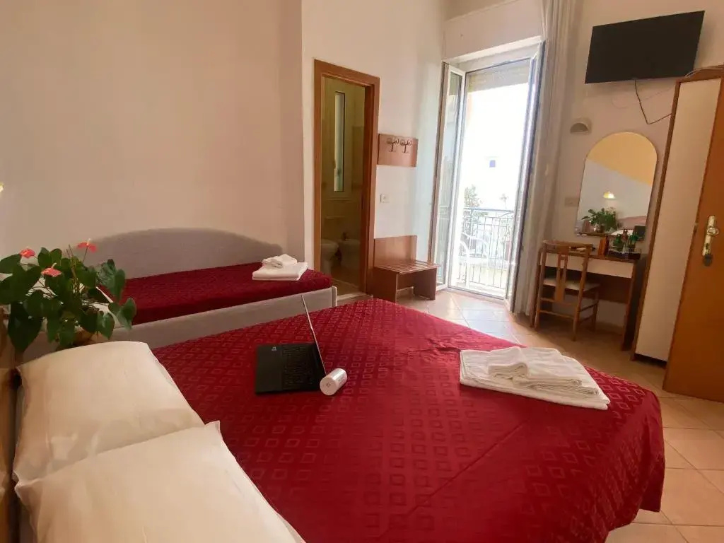 Triple room
