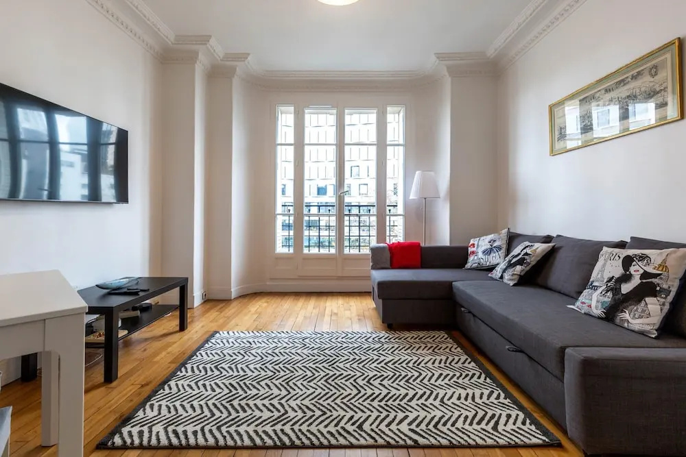 Zola Riverview Great 2 Bedroom in Paris