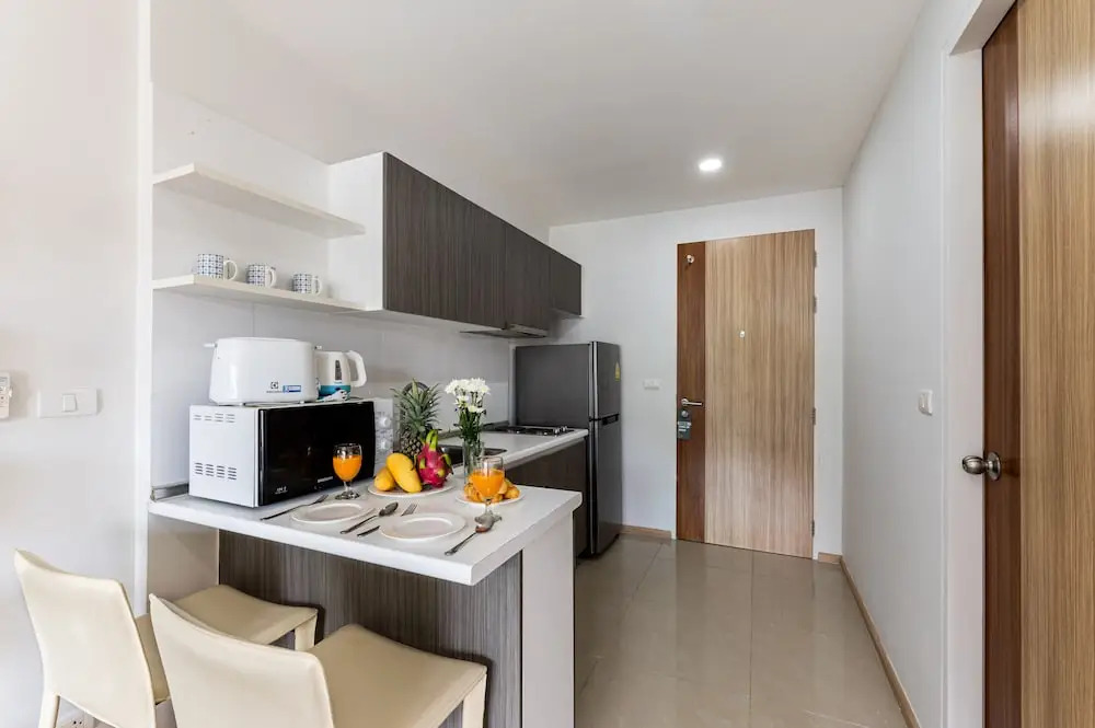 Двухместная студия Standard двуспальная кровать в Ozone Condotel Kata by RESAVA
