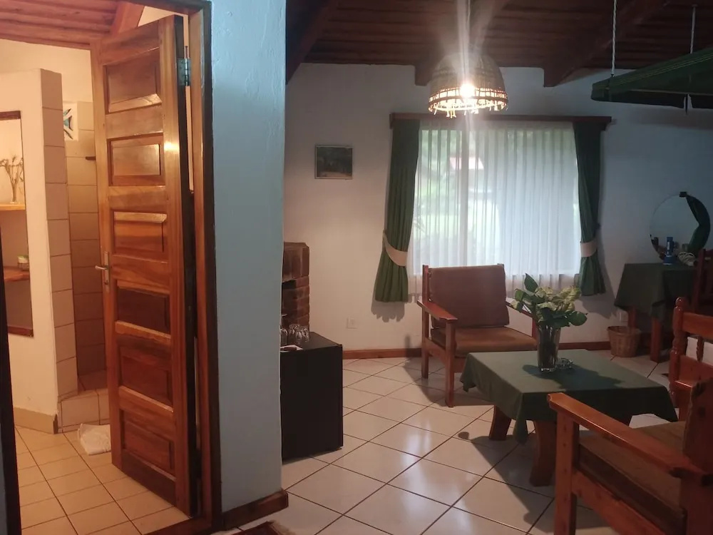 Deluxe Double room (full double bed)