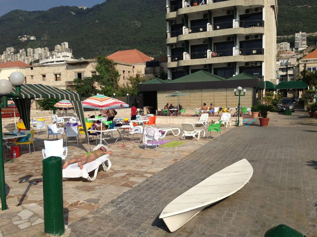 Holiday Suites Hotel And Beach - Général