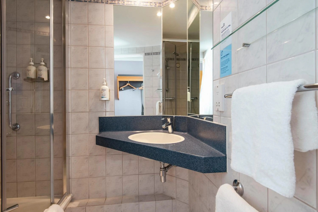 Holiday Inn Express Newport by IHG - Général