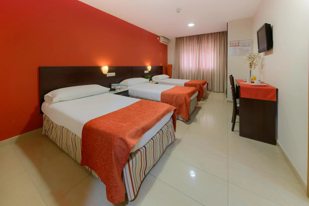Hotel La Mirada by null