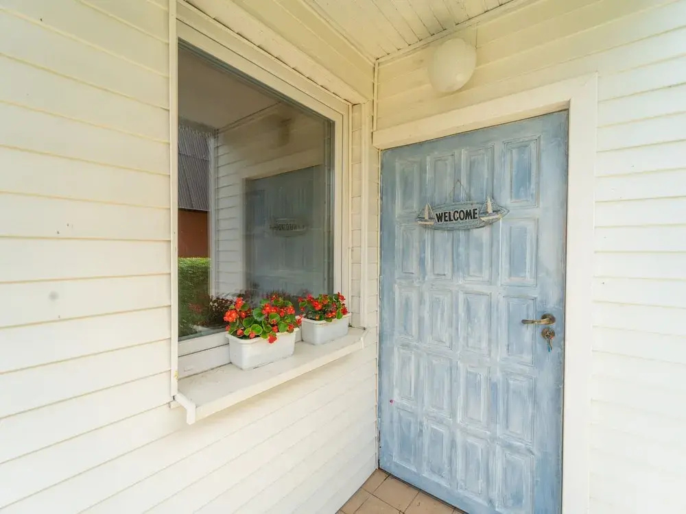 Large Holiday Home With Private Garden