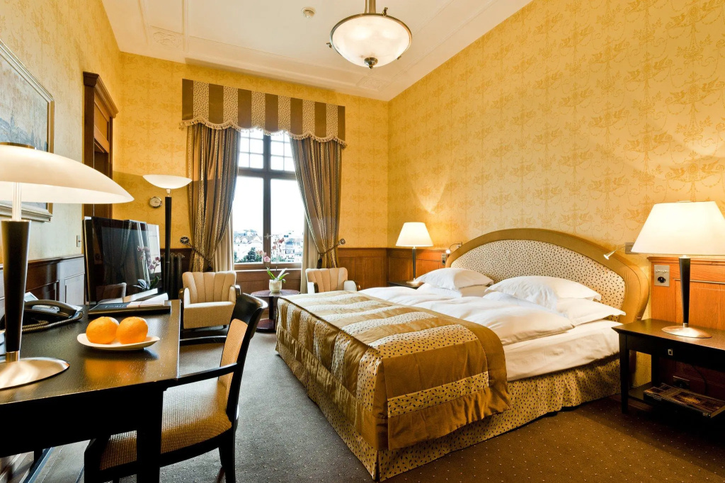 Grand Hotel Les Trois Rois - Chambres