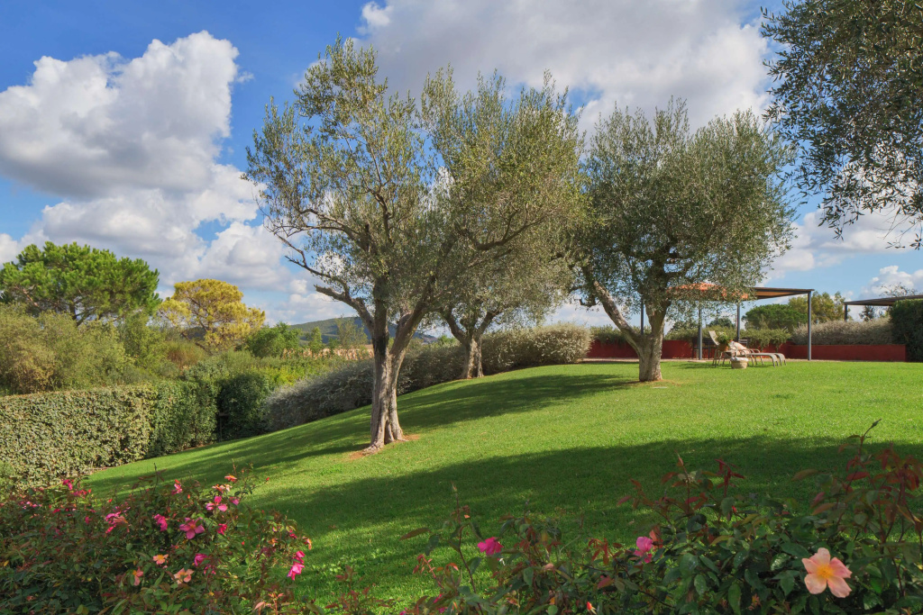 3 Bedrooms Villa
