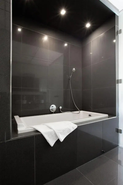 Old Town Square Residence by Emblem - Chambres