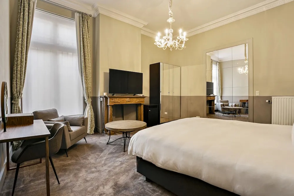 Comfort room