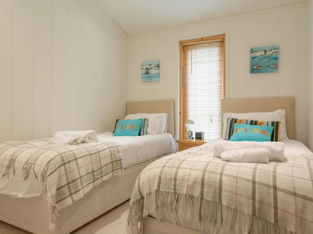 5 Lake View, Looe - фото 5