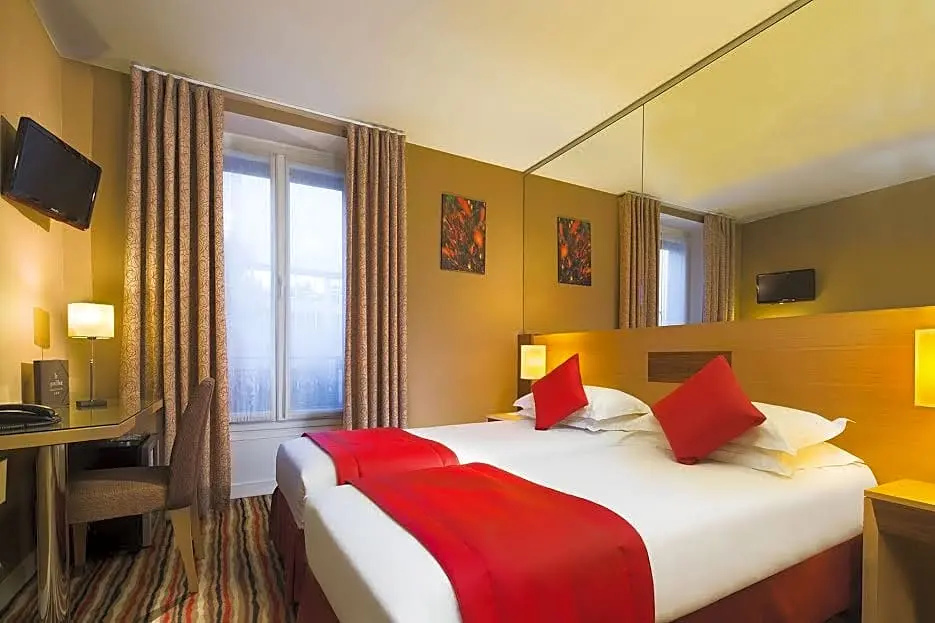Standard Double room (twin beds)