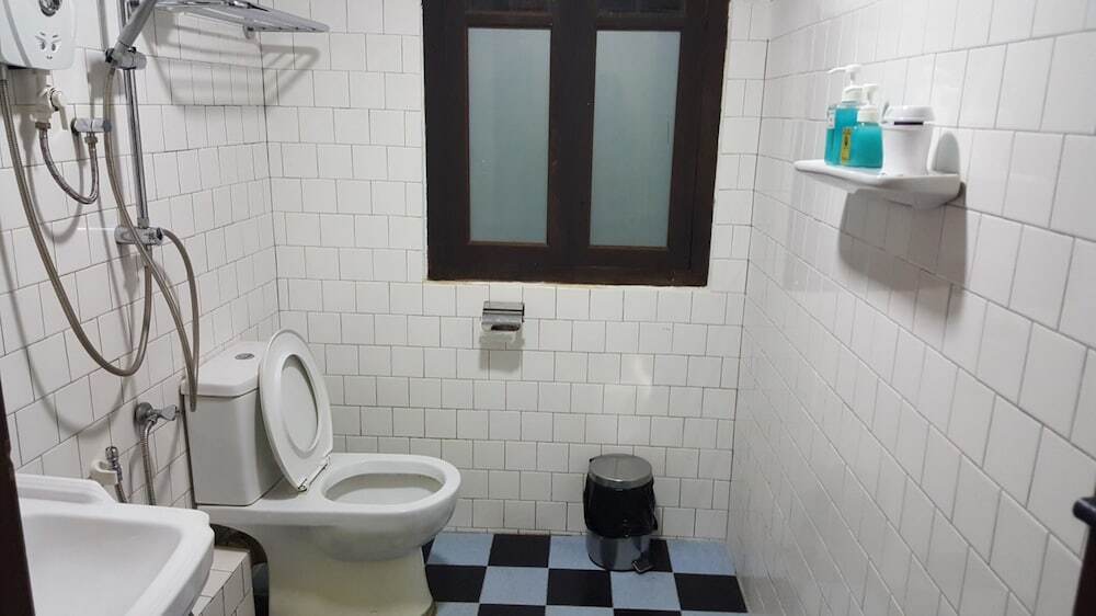 Noordin Street House