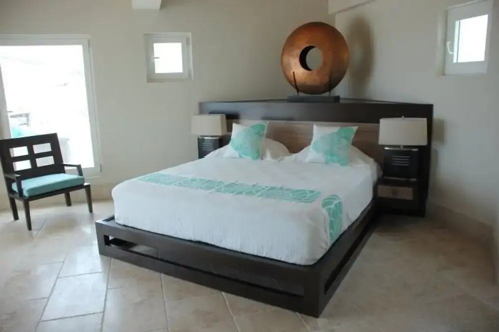 Ocean Vista: Contemporary Villa With Panoramic Views
