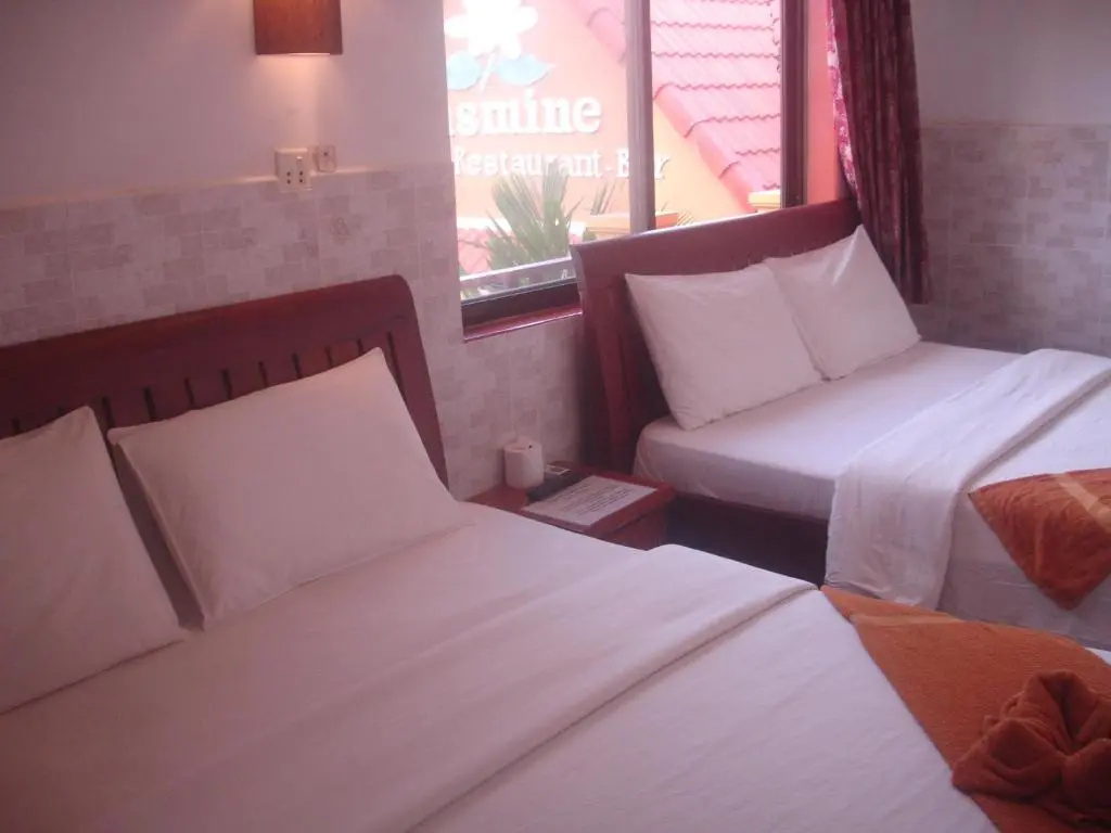 Standard Double Family room (full double bed)