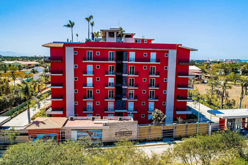 Mountain-view Apartment Near Beach With Balcony, Rooftop Pool, Gym, & Ping-pong