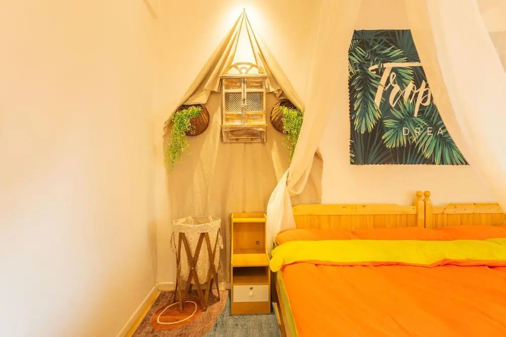 Old Faithful Lodge by null