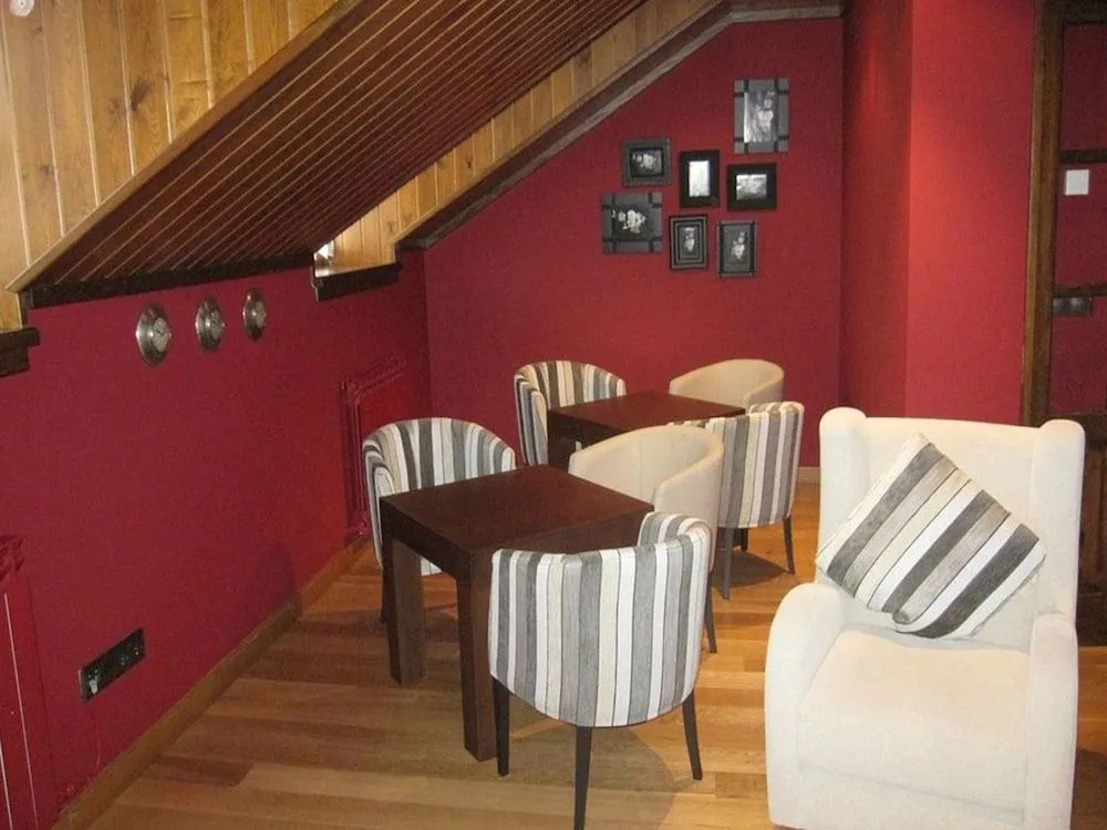 Hotel Casbas - Général
