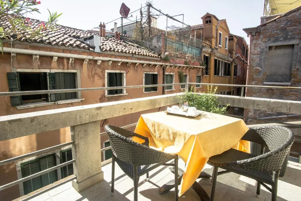 Hotel Antigo Trovatore - Chambres