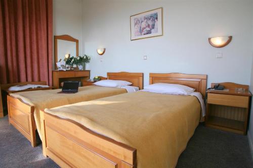 gallery_image_hidden_39