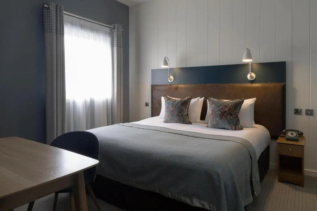 Classic Double room (full double bed)