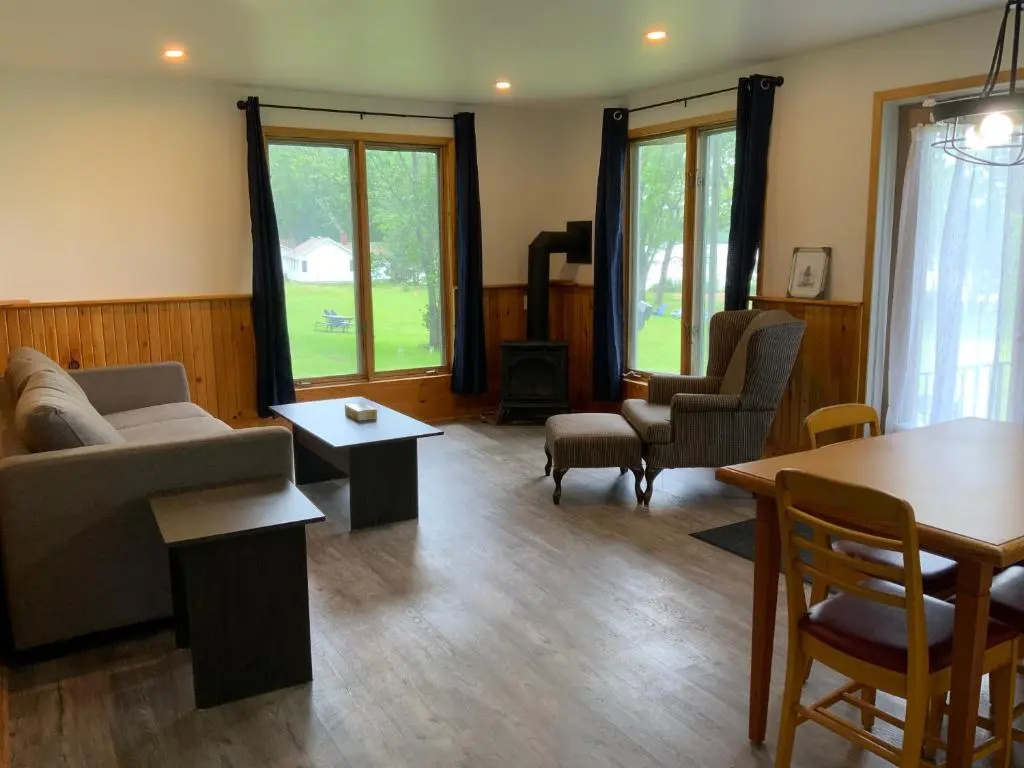 Suite with lake view
