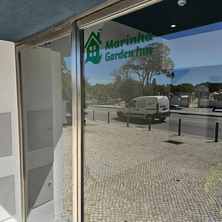 Marinha Garden Inn