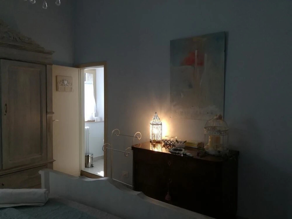 Standard Double room with city view (full double bed)