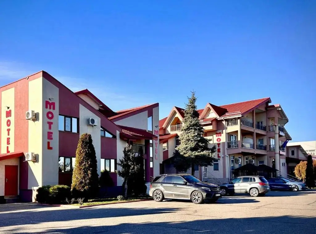Hotel photo 8