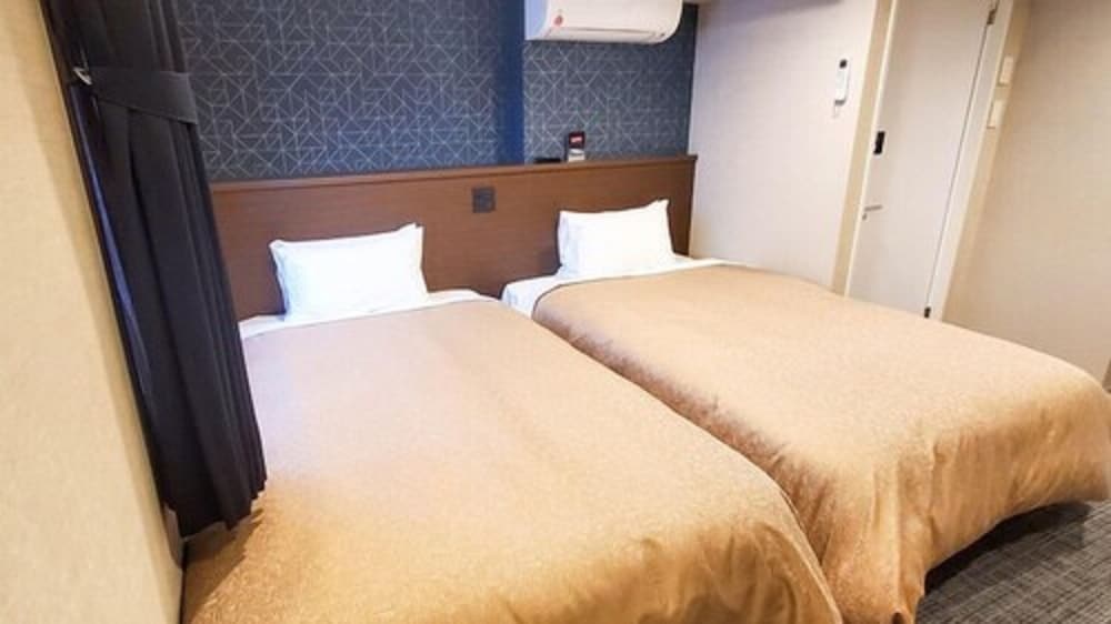Отель Hotel Livemax Kamata Ekimae в Токио