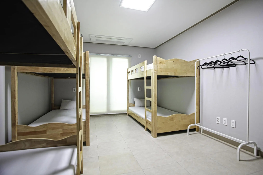 Bed in Dorm (male dorm)