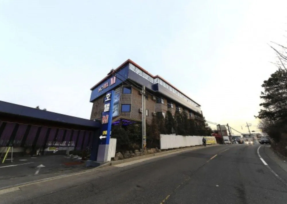 M Hotel