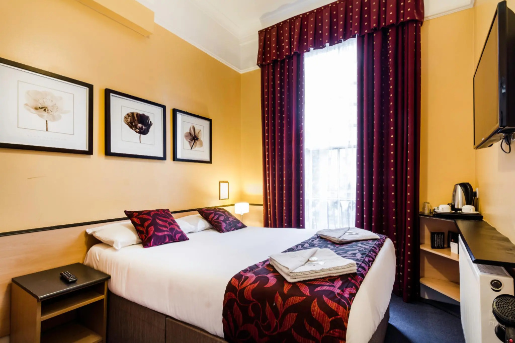Tudor Court Hotel - Chambres