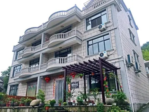 The Zhang B&B