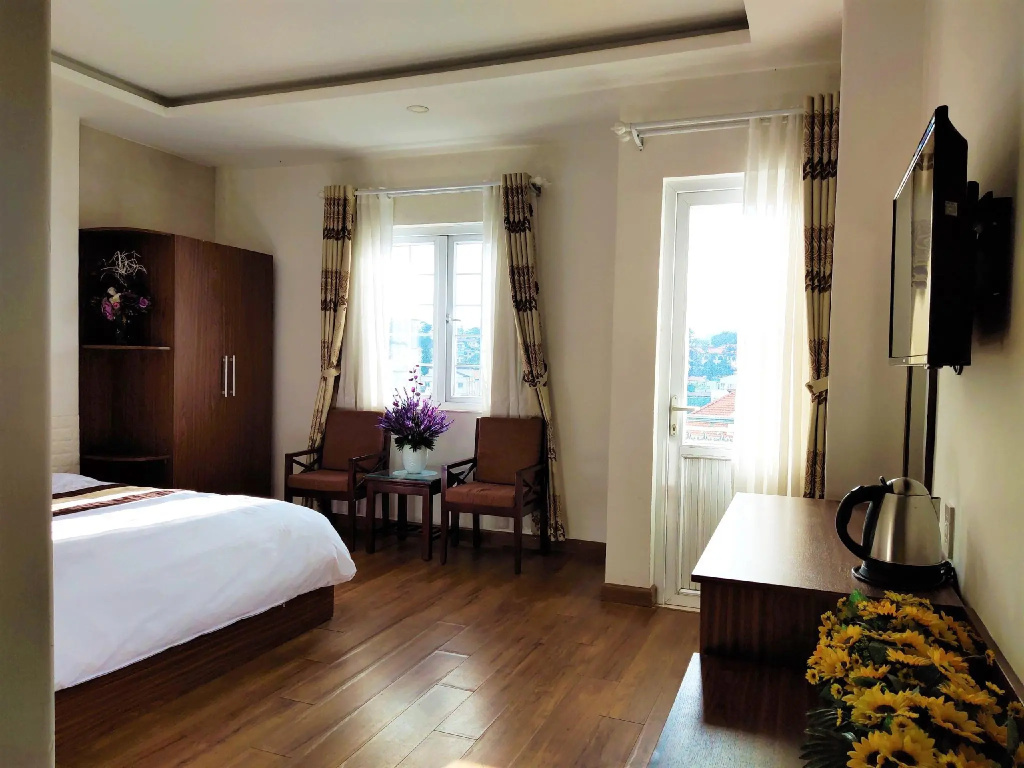 Deluxe Suite with balcony