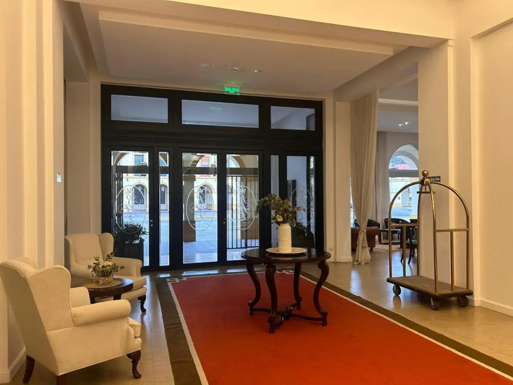 Real Hotel Lujan - Général