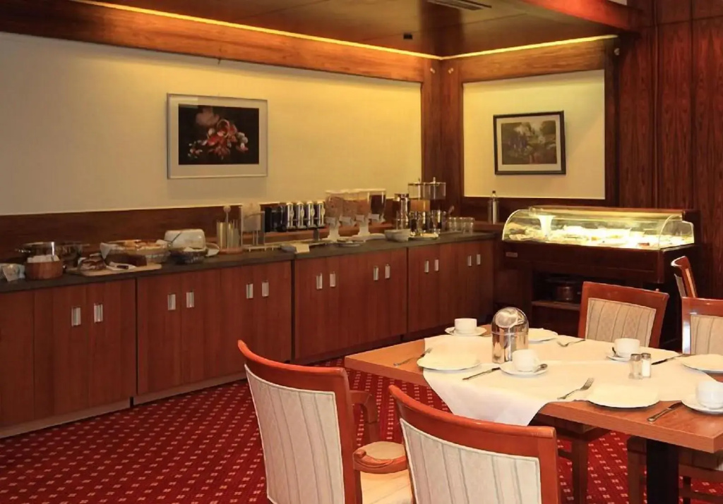 Hotel photo 7