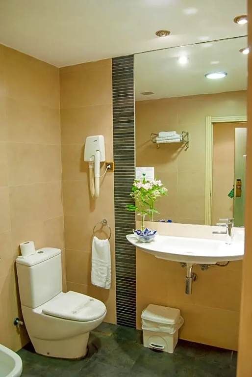 Hotel Ana María - Chambres