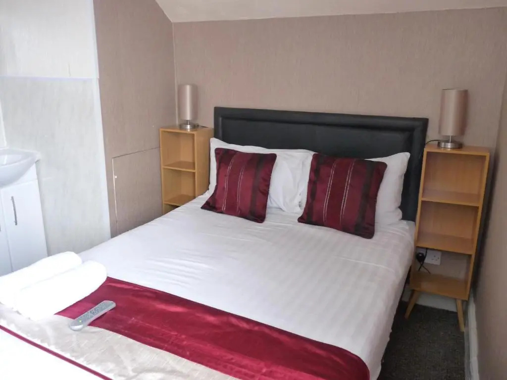 Economy room