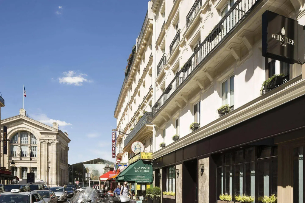 WHISTLER Paris — фото