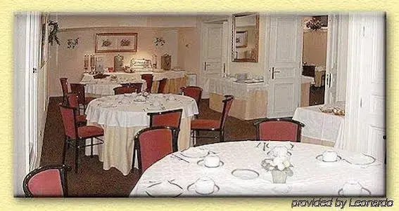 Hotel Des Artistes - Général