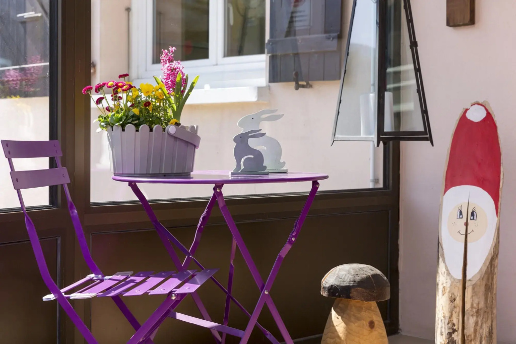 Balcony & Terrace