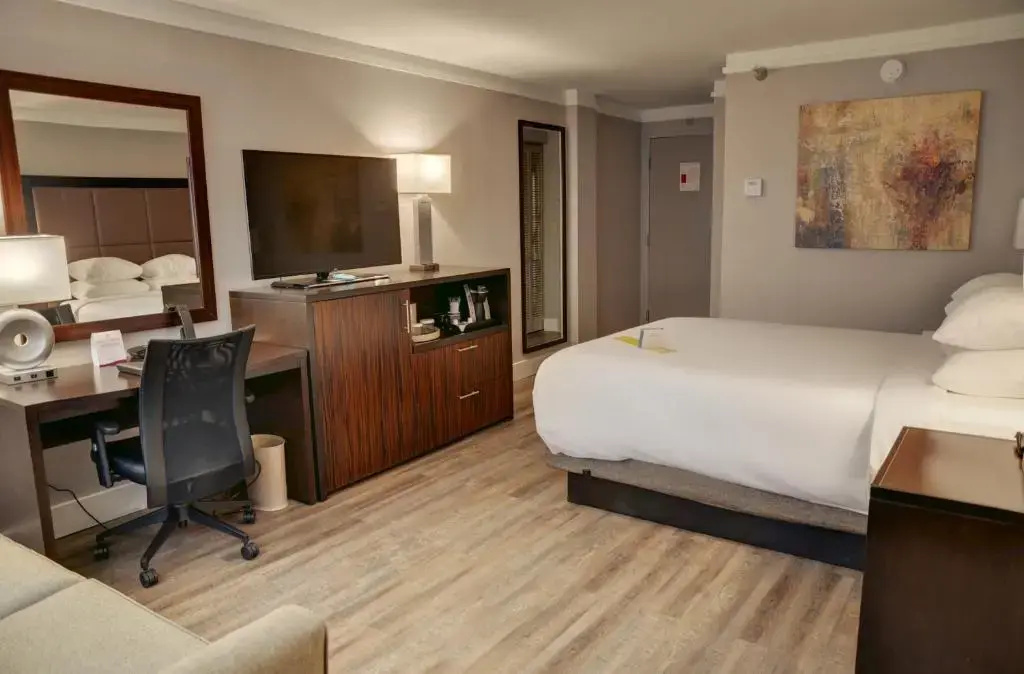 Crowne Plaza Knoxville Downtown University by IHG - Chambres